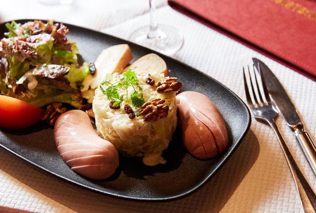 Découverte de la cuisine alsacienne : Une aventure culinaire inoubliable à Strasbourg